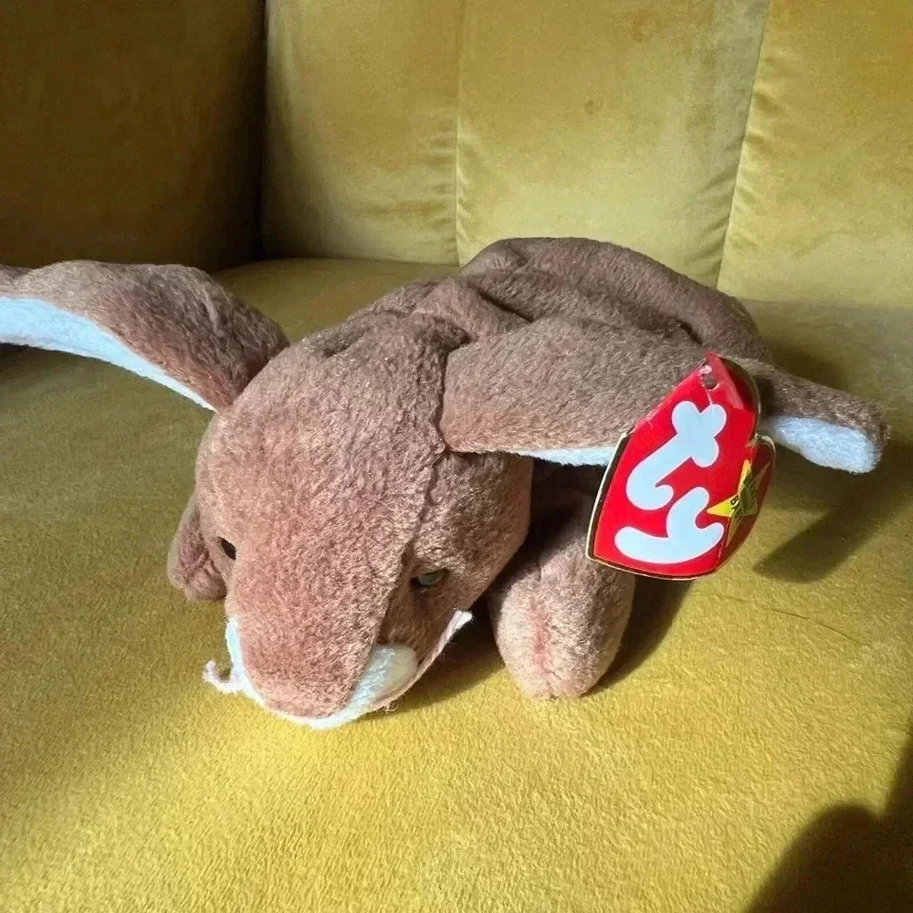 1995 Ty Beanie Babies "EARS" DOB 04/18/95 With  tags